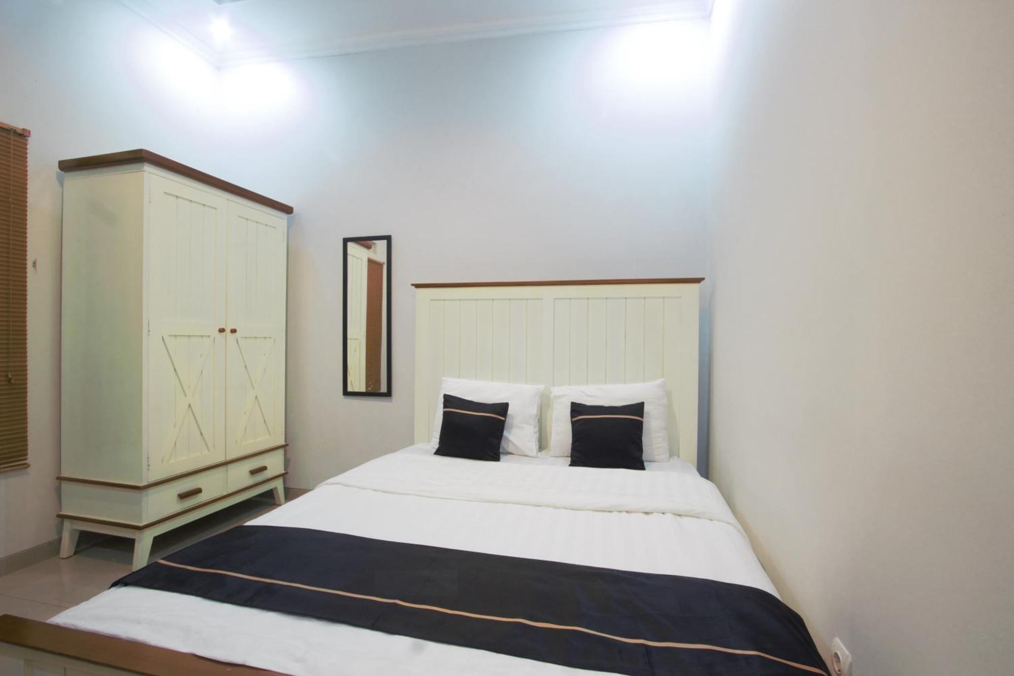 Cendhani Raras Residence Pakualaman 외부 사진